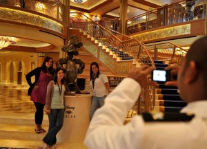 9 Tips to get the most out of a Disney Cruise Crew Members