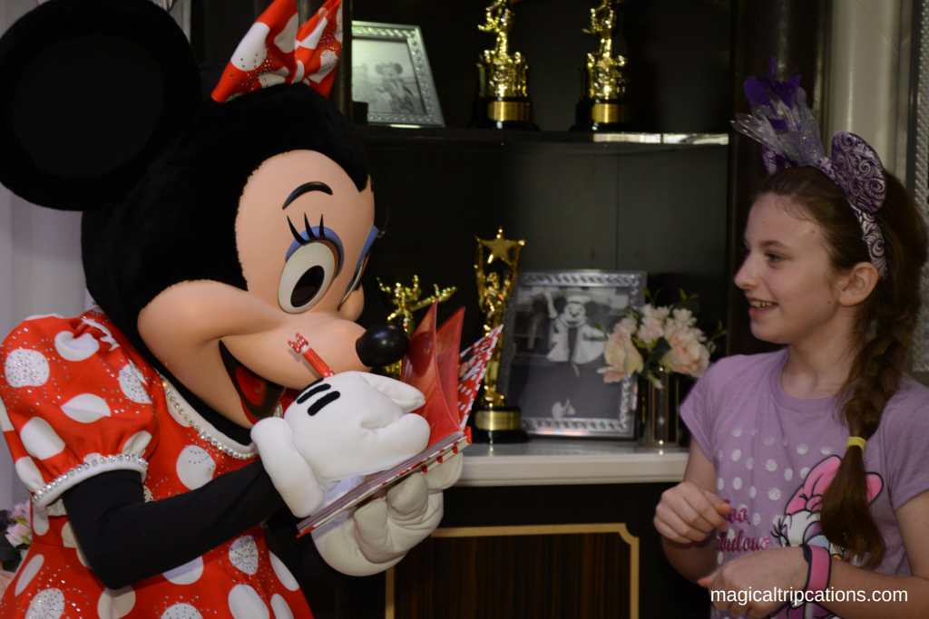 Character Hunting at Disney World: Tips to Magical Moments